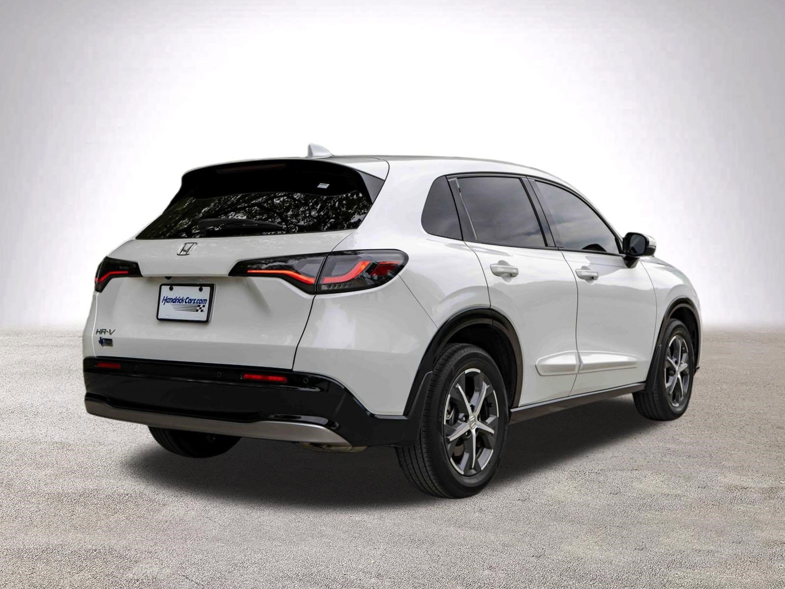 2024 Honda HR-V EX-L photo 3