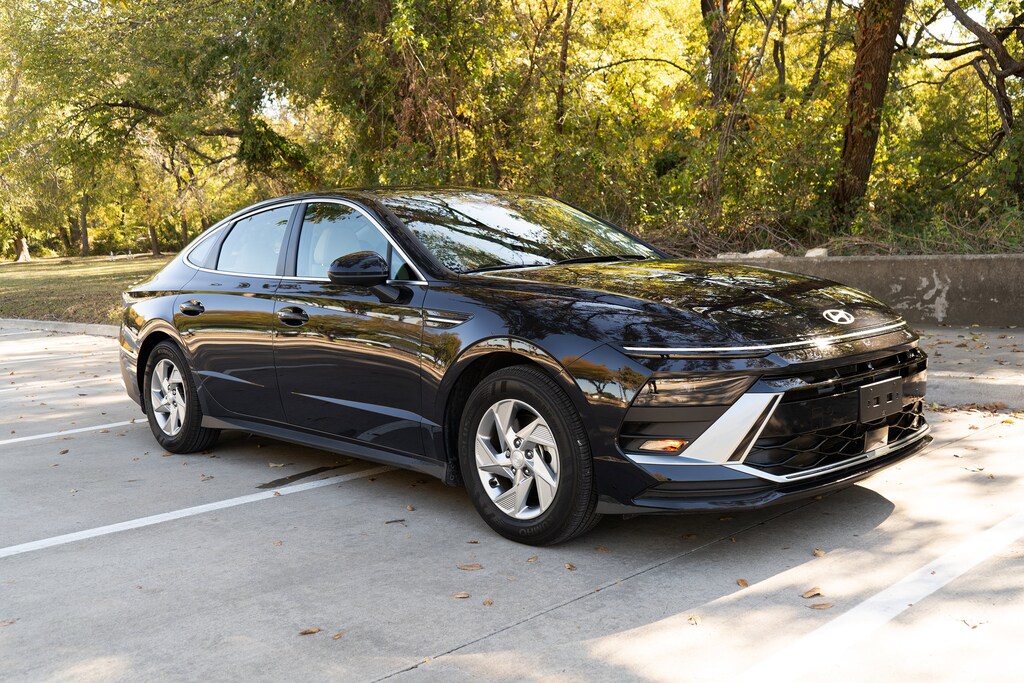 Used 2025 Hyundai Sonata SE Sedan