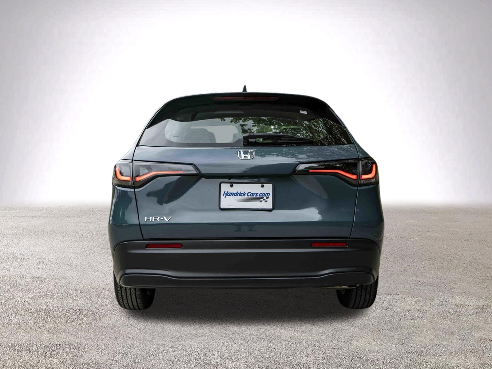 2025 Honda HR-V LX photo 6