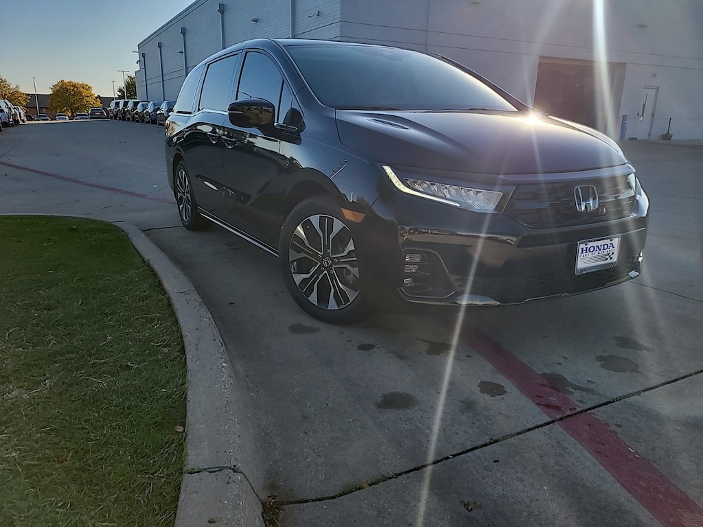 New 2026 Honda Odyssey EX-L Minivan