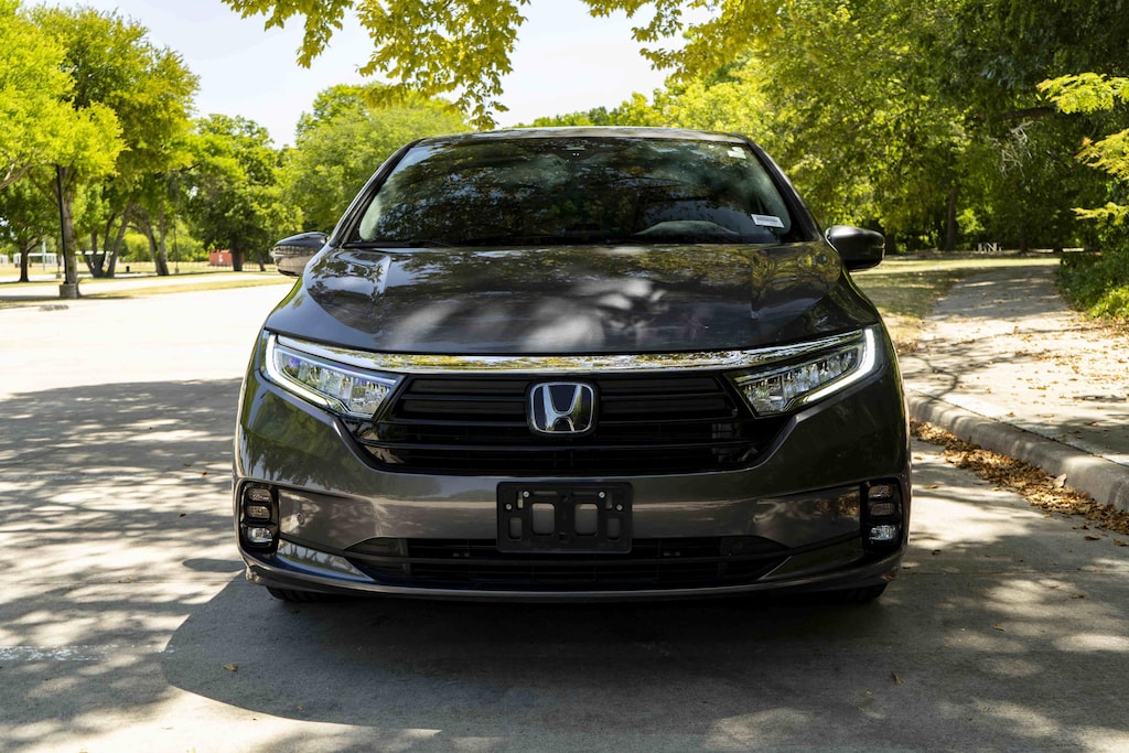 Certified 2024 Honda Odyssey Elite Minivan