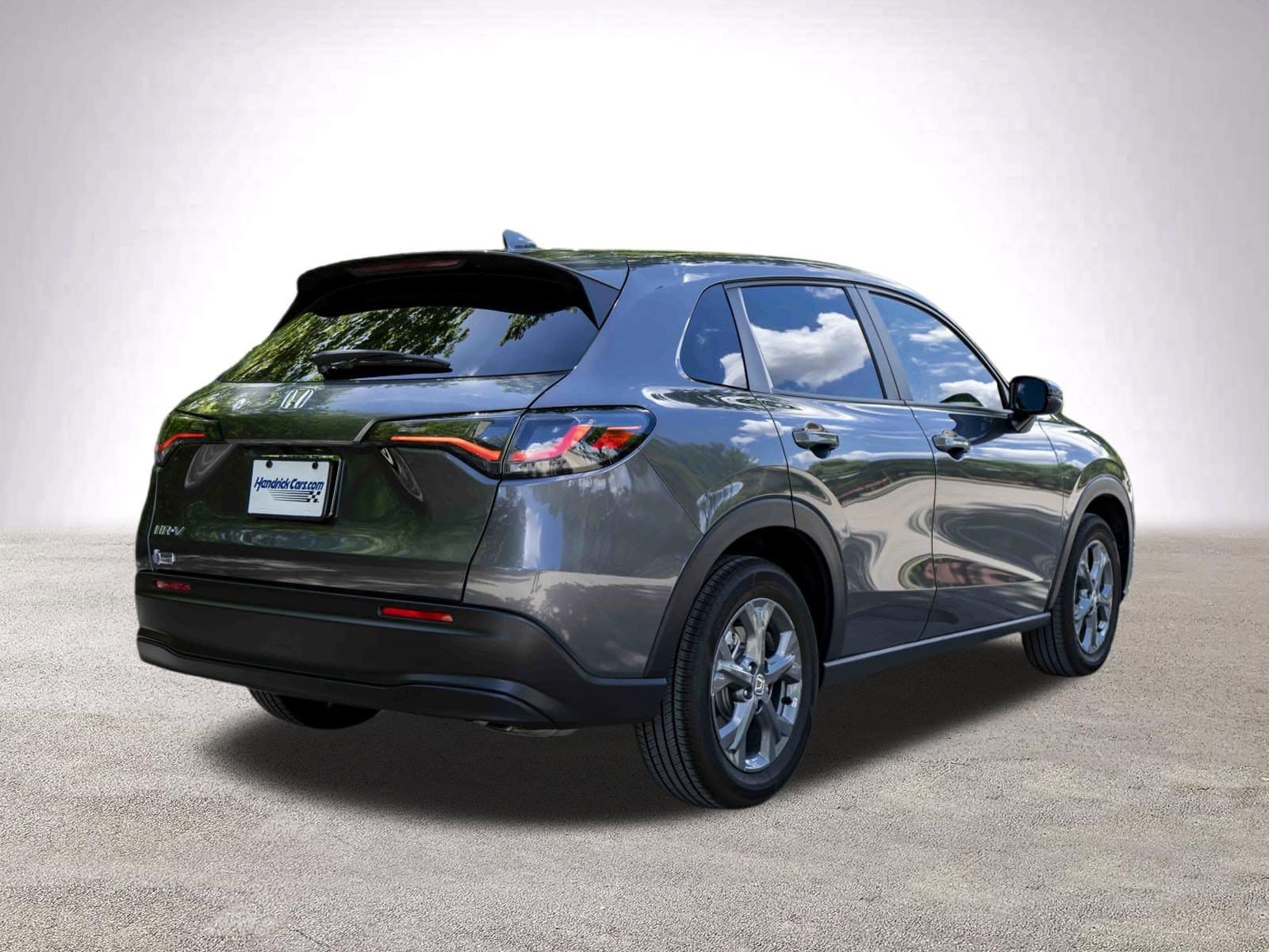 2026 Honda HR-V LX photo 3