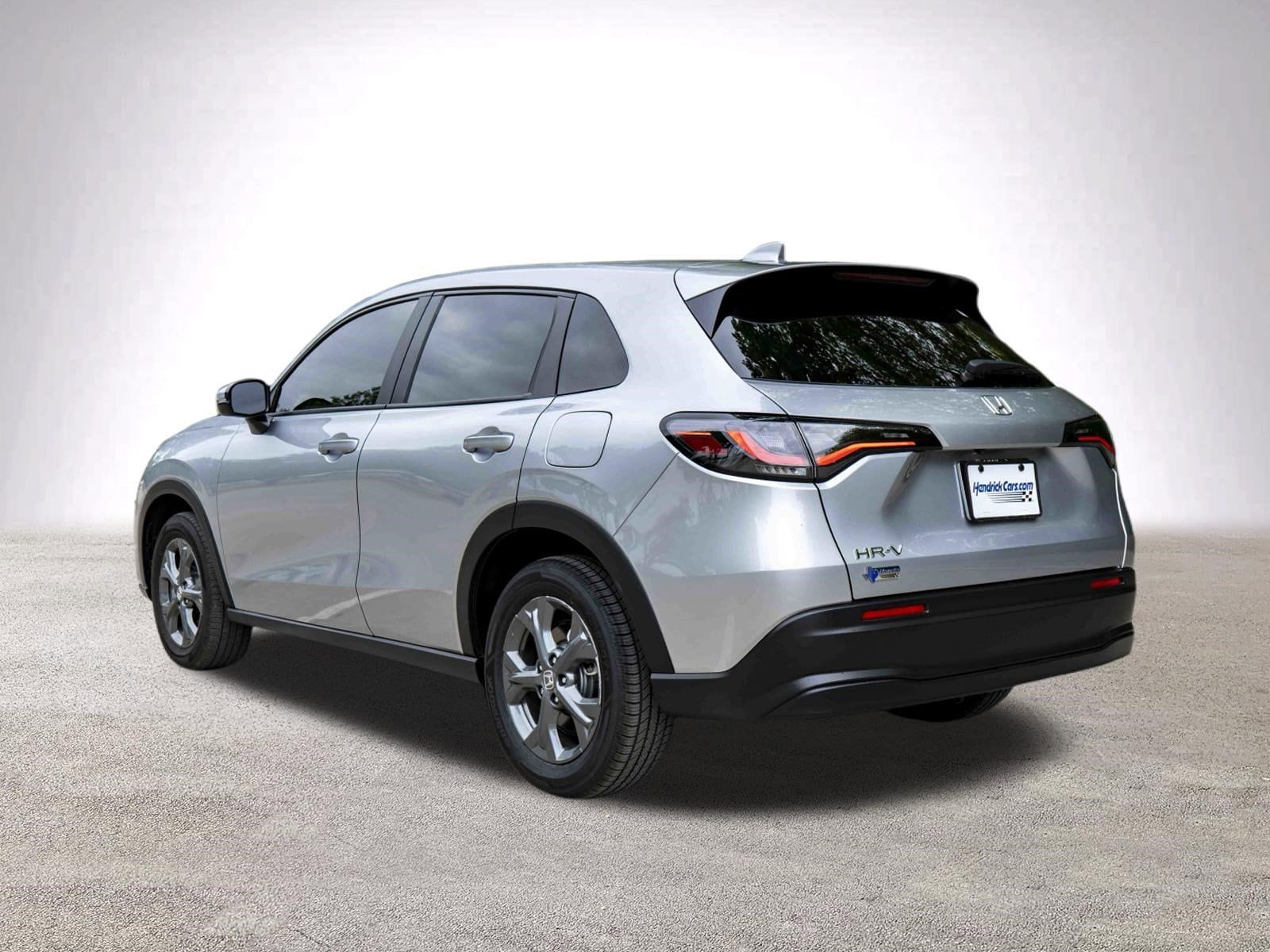 2026 Honda HR-V LX photo 5