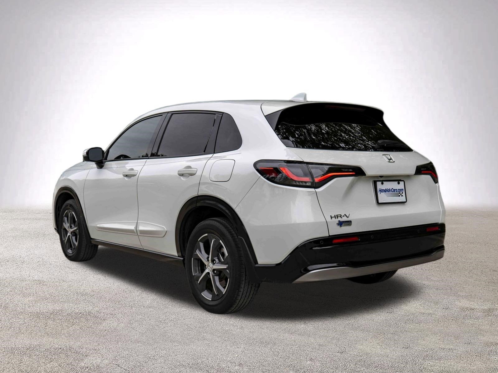 2024 Honda HR-V EX-L photo 5