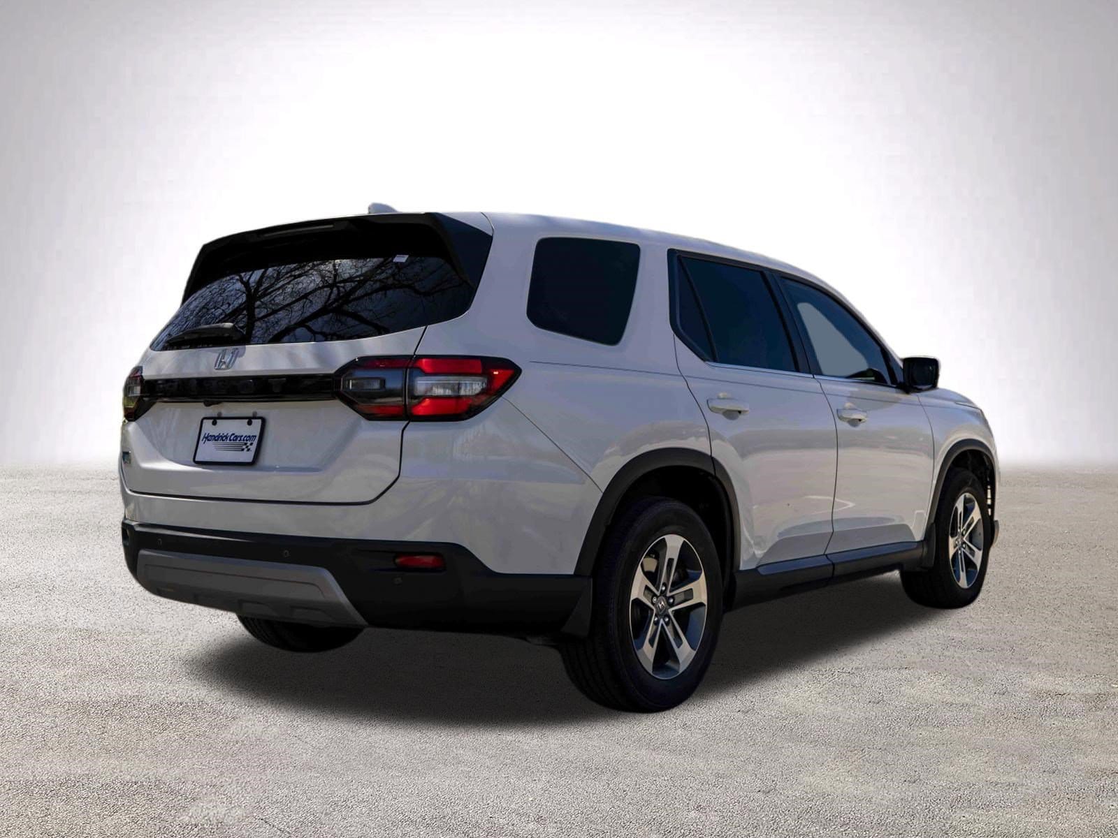 2025 Honda Pilot EX-L photo 4