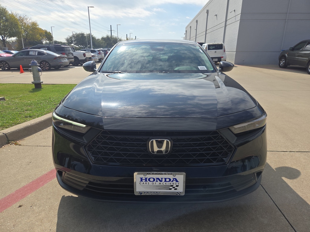 New 2025 Honda Accord LX Sedan