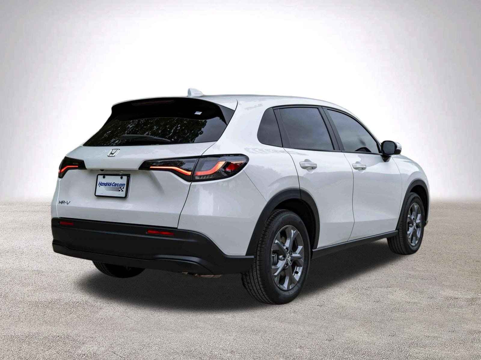 2026 Honda HR-V LX photo 3