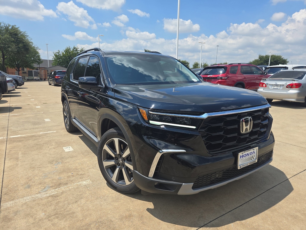 New 2025 Honda Pilot Touring SUV