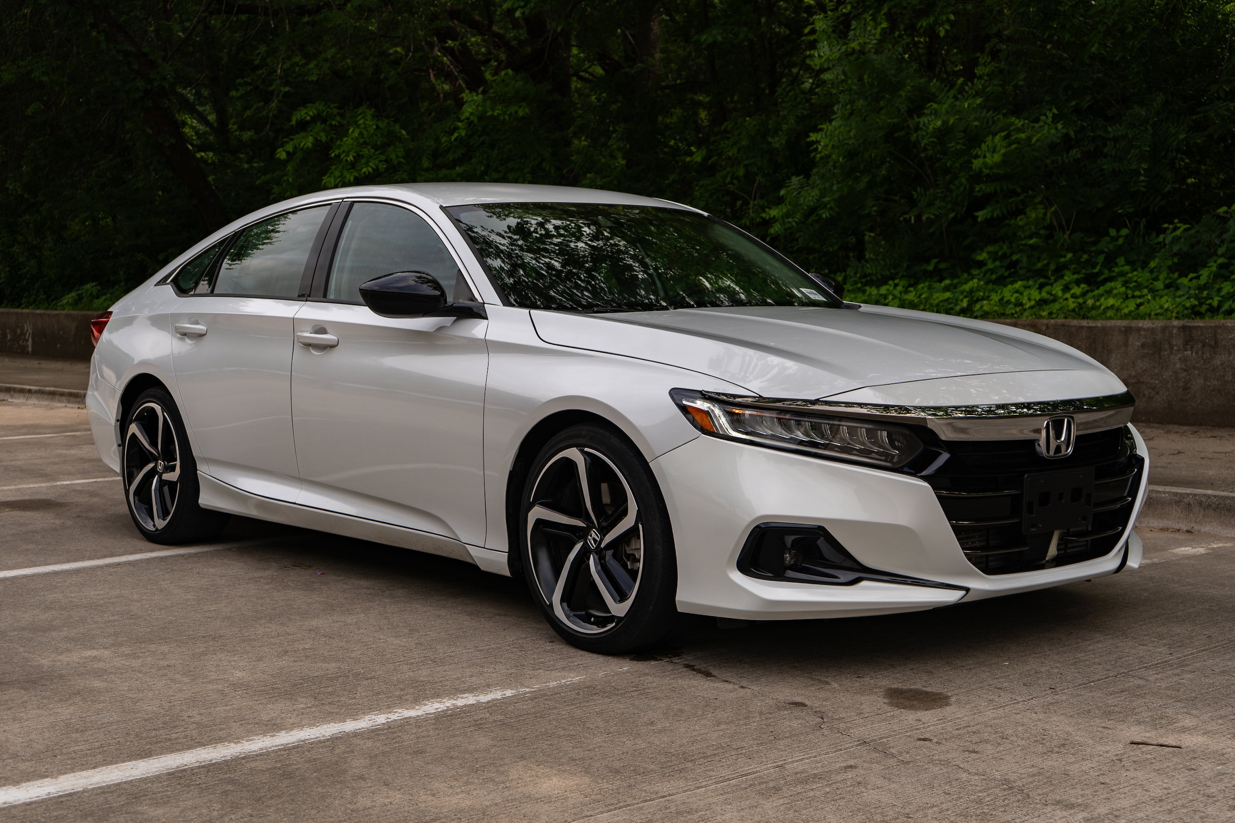 Certified 2022 Honda Accord Sport SE with VIN 1HGCV1F41NA001305 for sale in Mckinney, TX