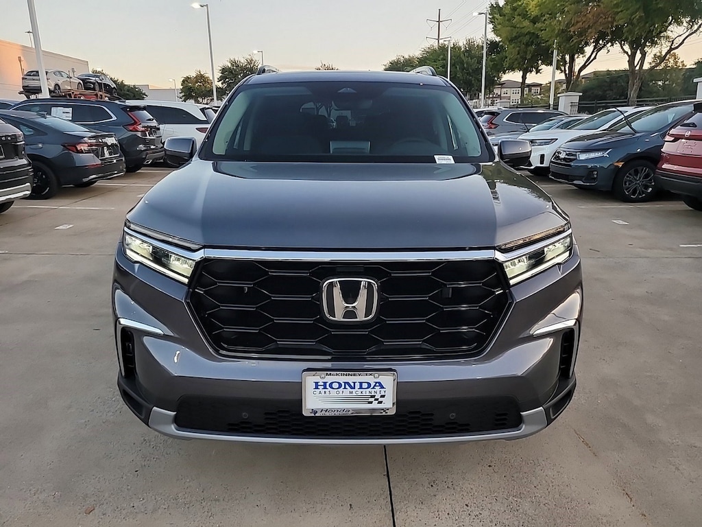 New 2025 Honda Pilot Touring SUV