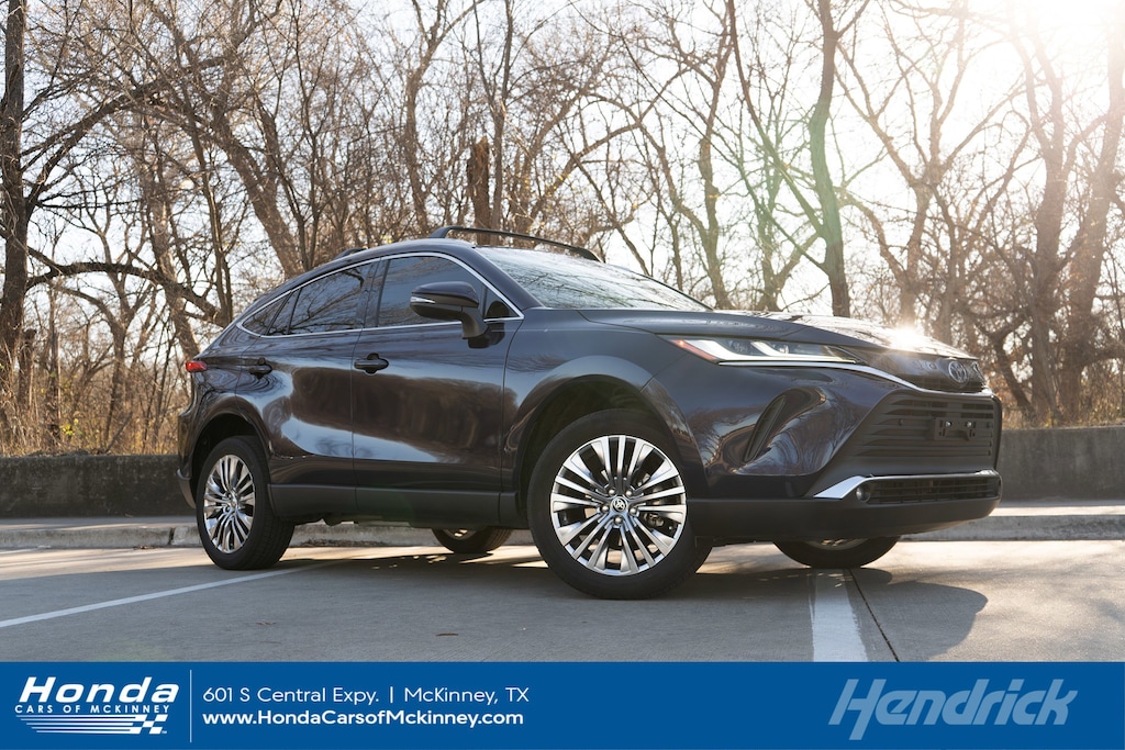 Used 2024 Toyota Venza XLE SUV