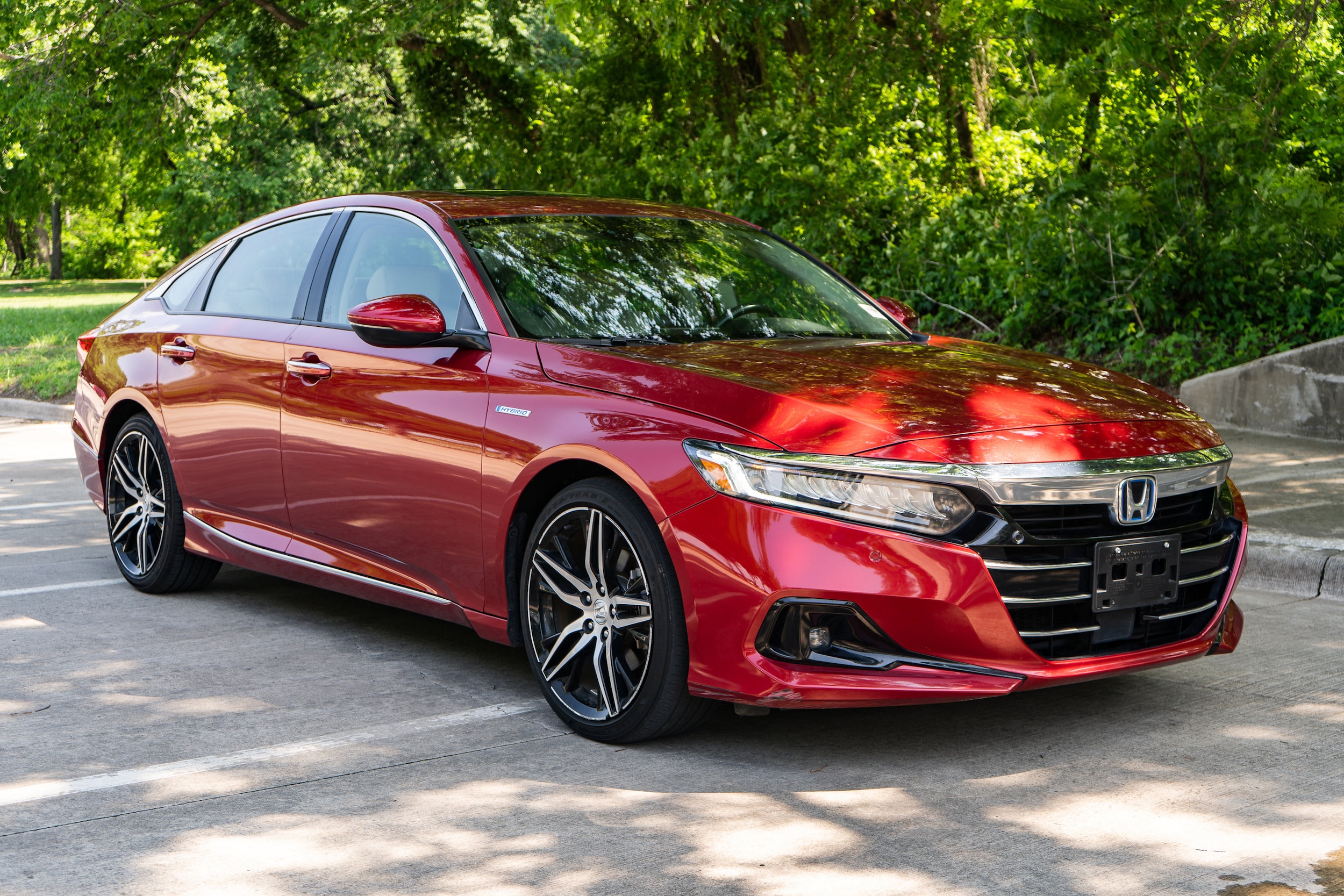 Certified 2022 Honda Accord Hybrid Touring with VIN 1HGCV3F92NA028388 for sale in Mckinney, TX