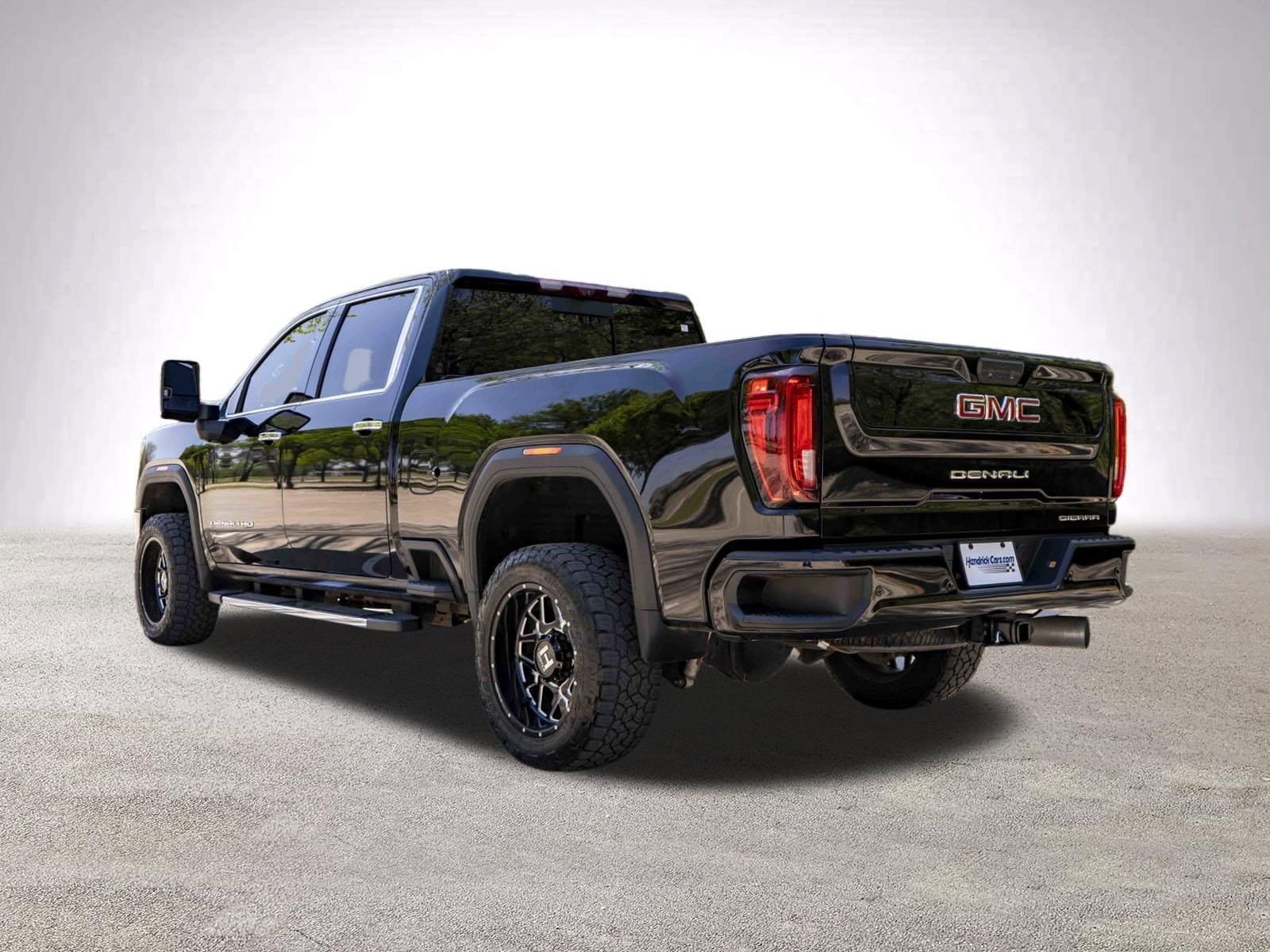 2022 GMC Sierra 3500HD Denali photo 5