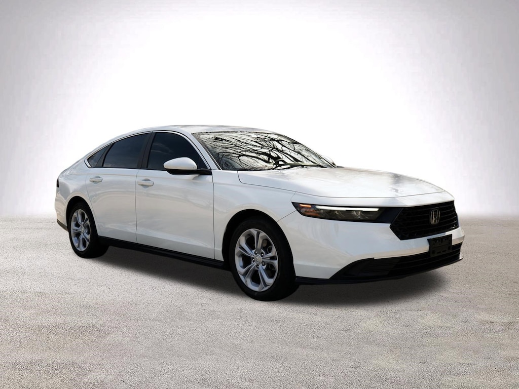 Certified 2025 Honda Accord LX Sedan