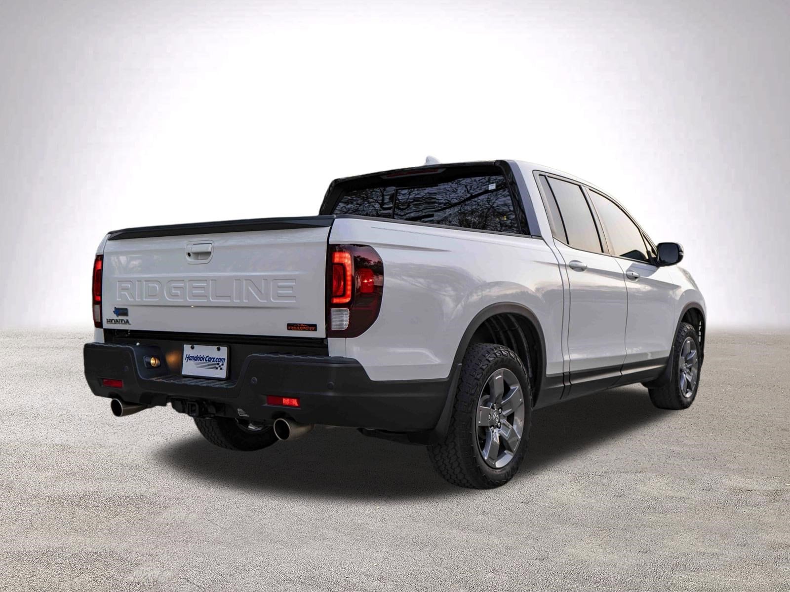 2024 Honda Ridgeline TrailSport photo 3