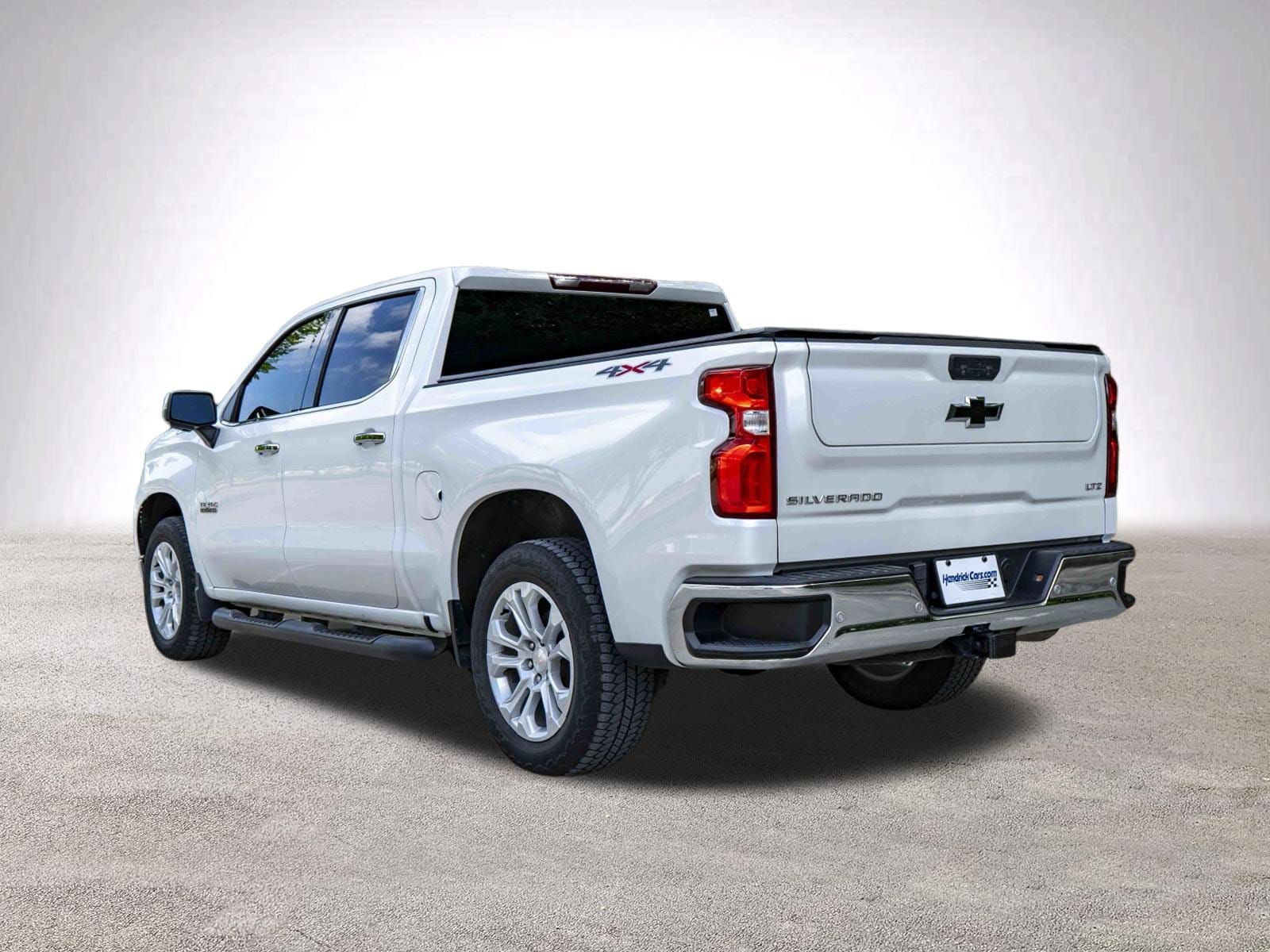 2022 Chevrolet Silverado 1500 LTZ photo 5