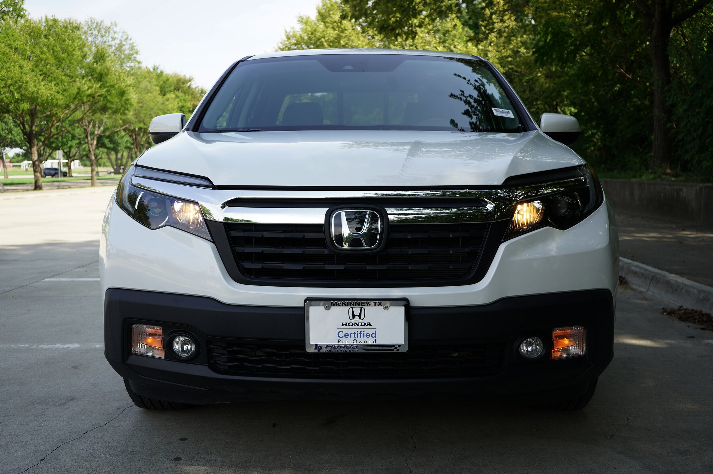 2020 Honda Ridgeline RTL photo 3