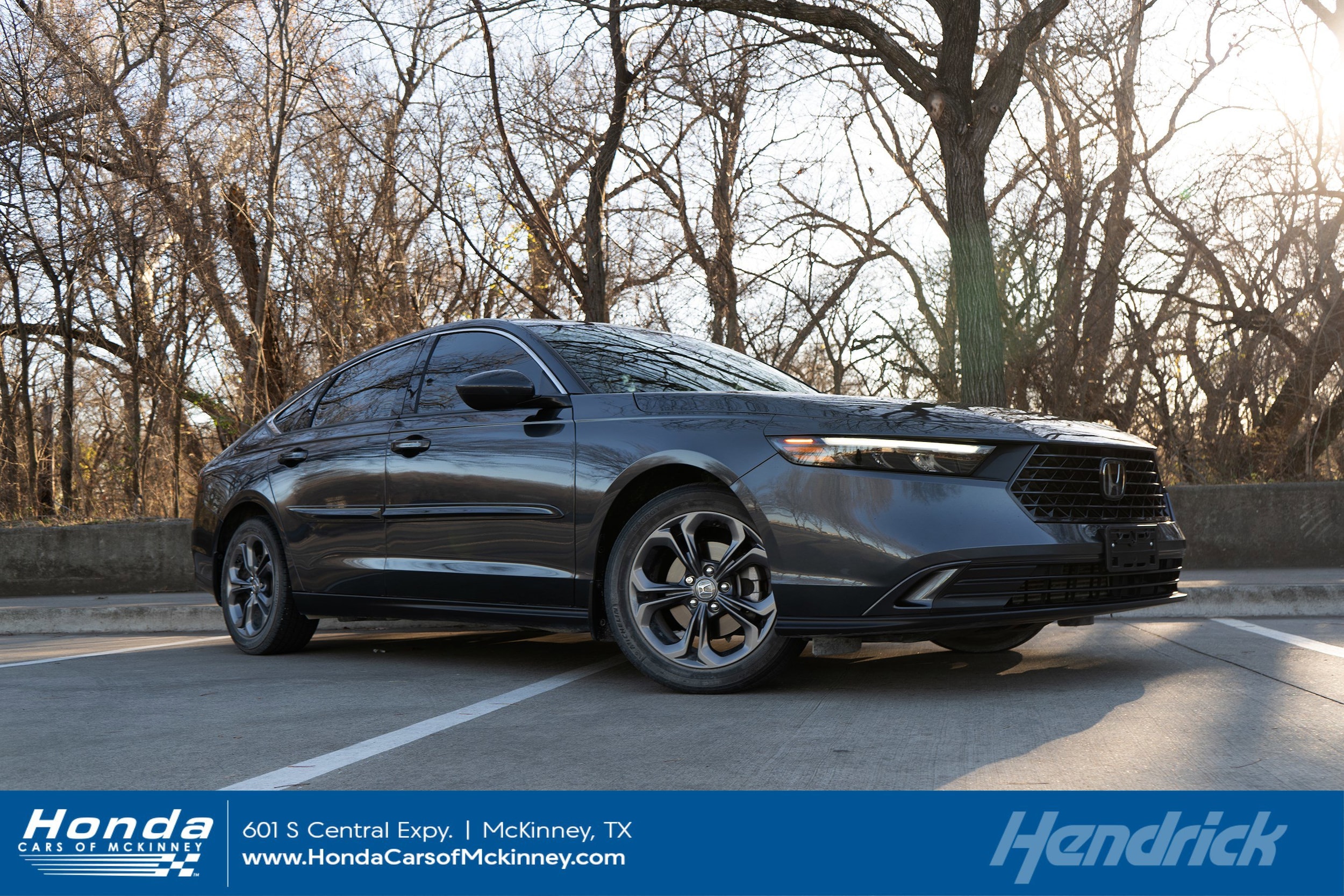 2023 Honda Accord EX's photo