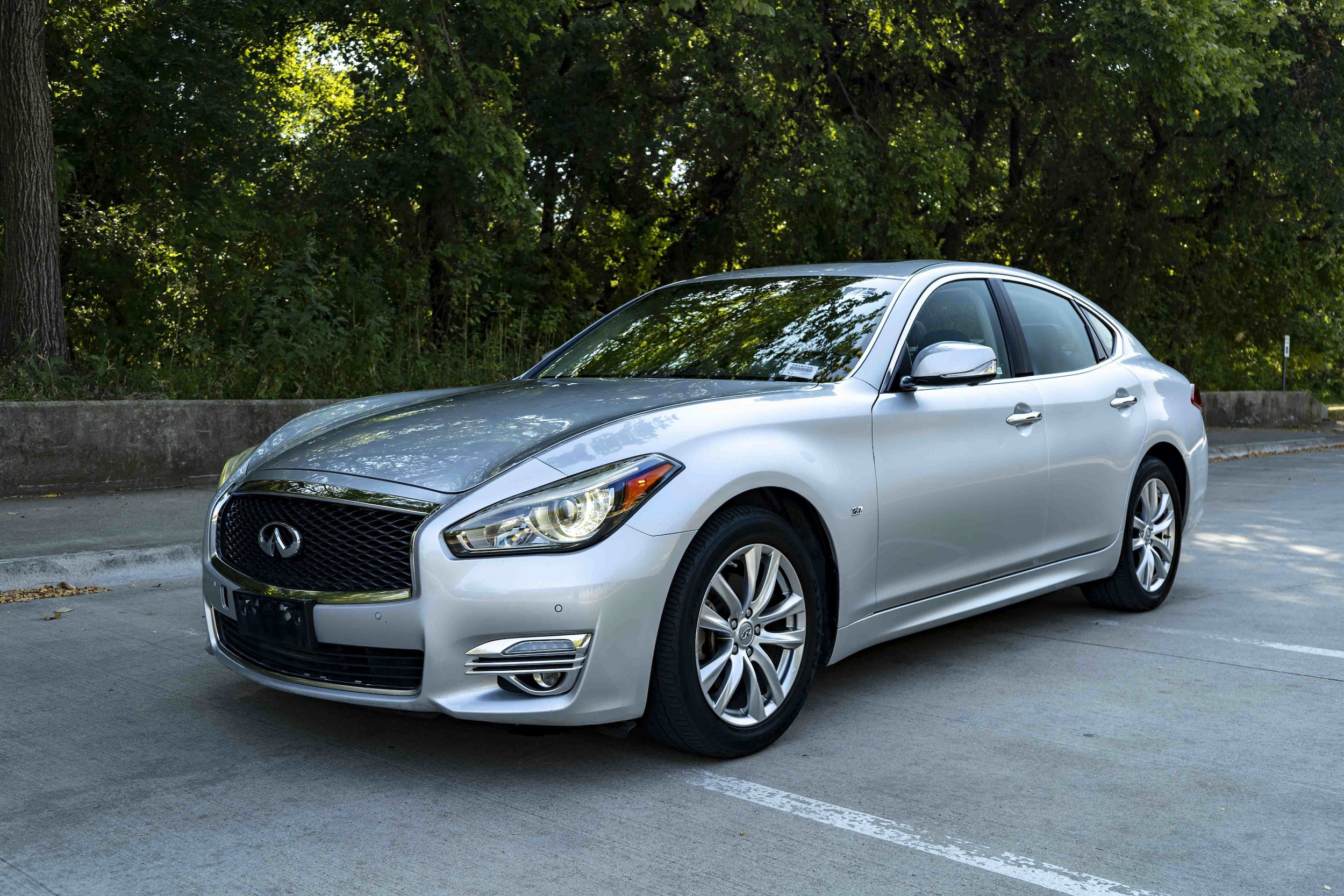 2018 INFINITI Q70 3.7 LUXE