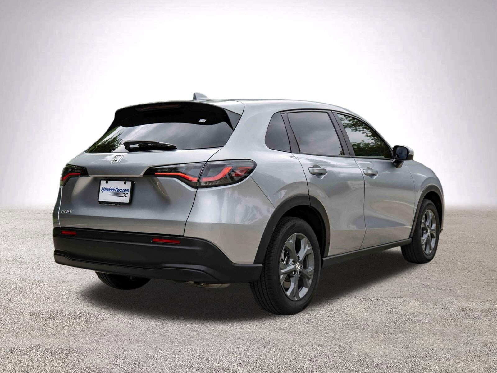 2026 Honda HR-V LX photo 3