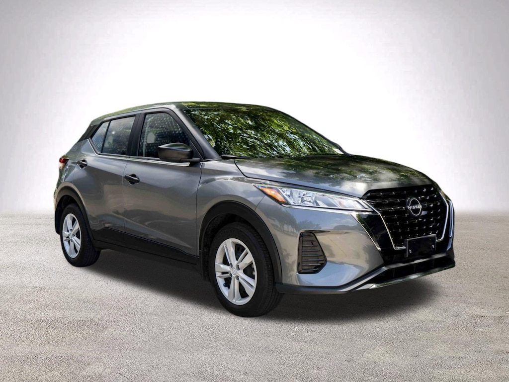 Used 2024 Nissan Kicks S SUV