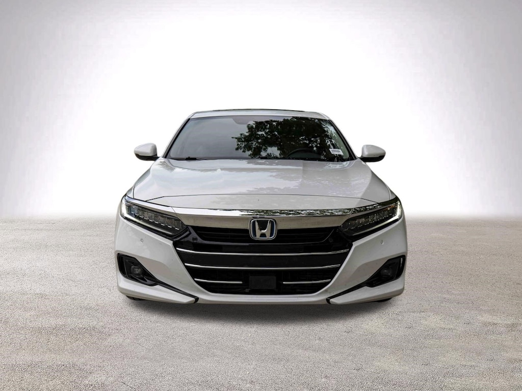 Certified 2022 Honda Accord Hybrid Touring Sedan