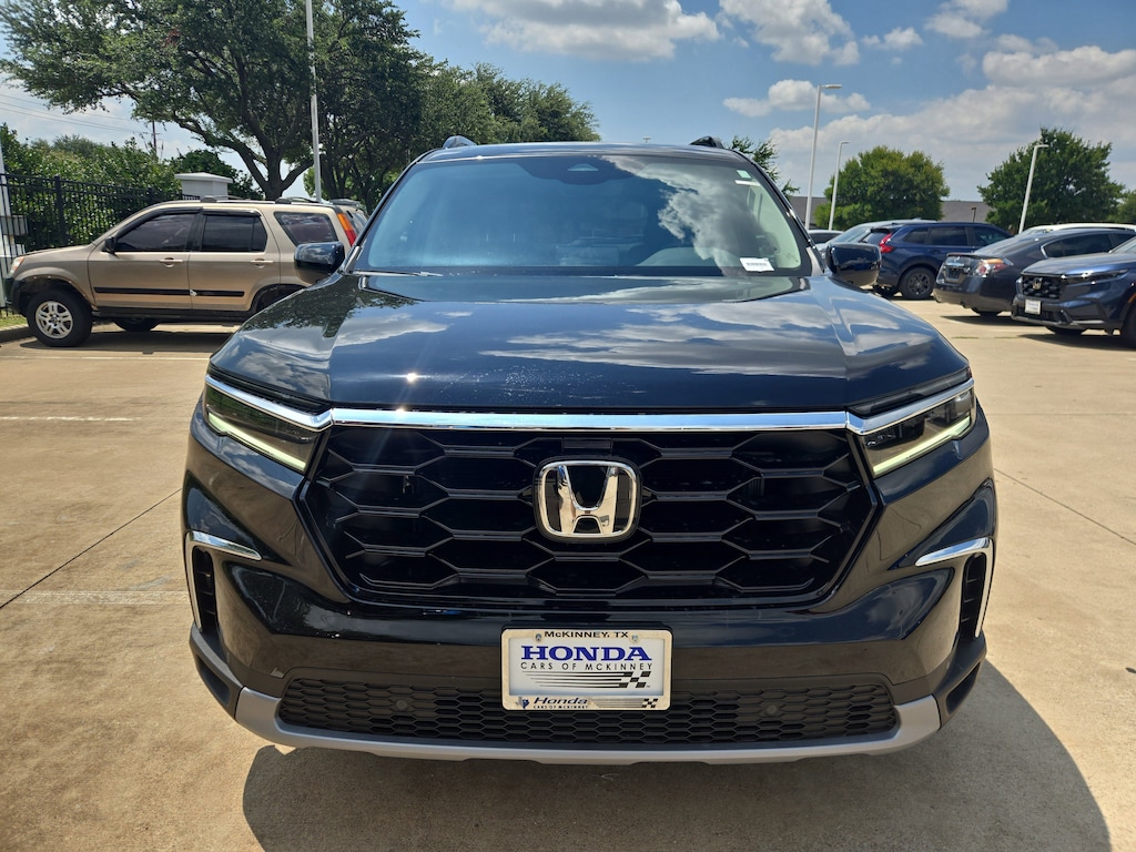 New 2025 Honda Pilot Touring SUV