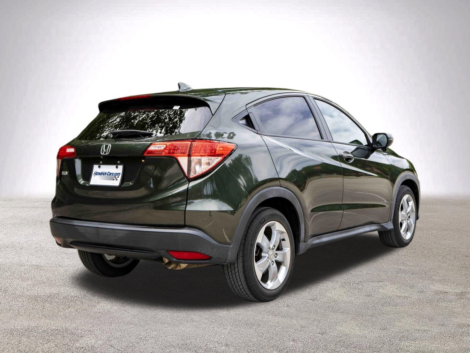 2017 Honda HR-V EX photo 3