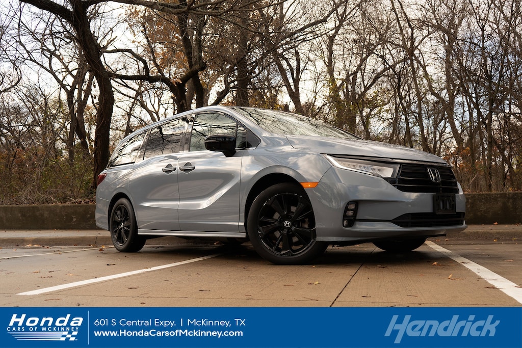 Used 2024 Honda Odyssey Sport Minivan