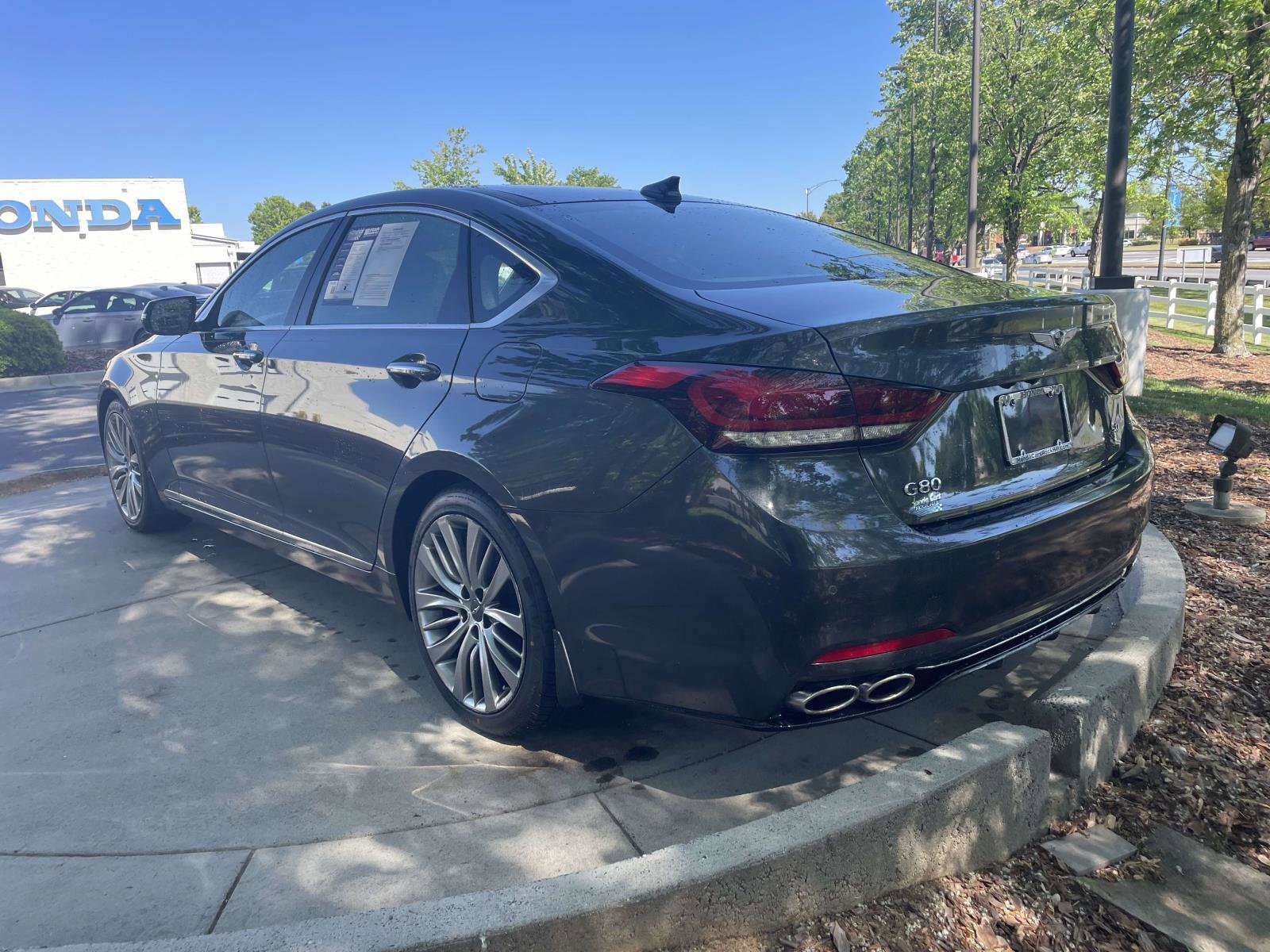 2018 Genesis G80 5.0L Ultimate photo 3