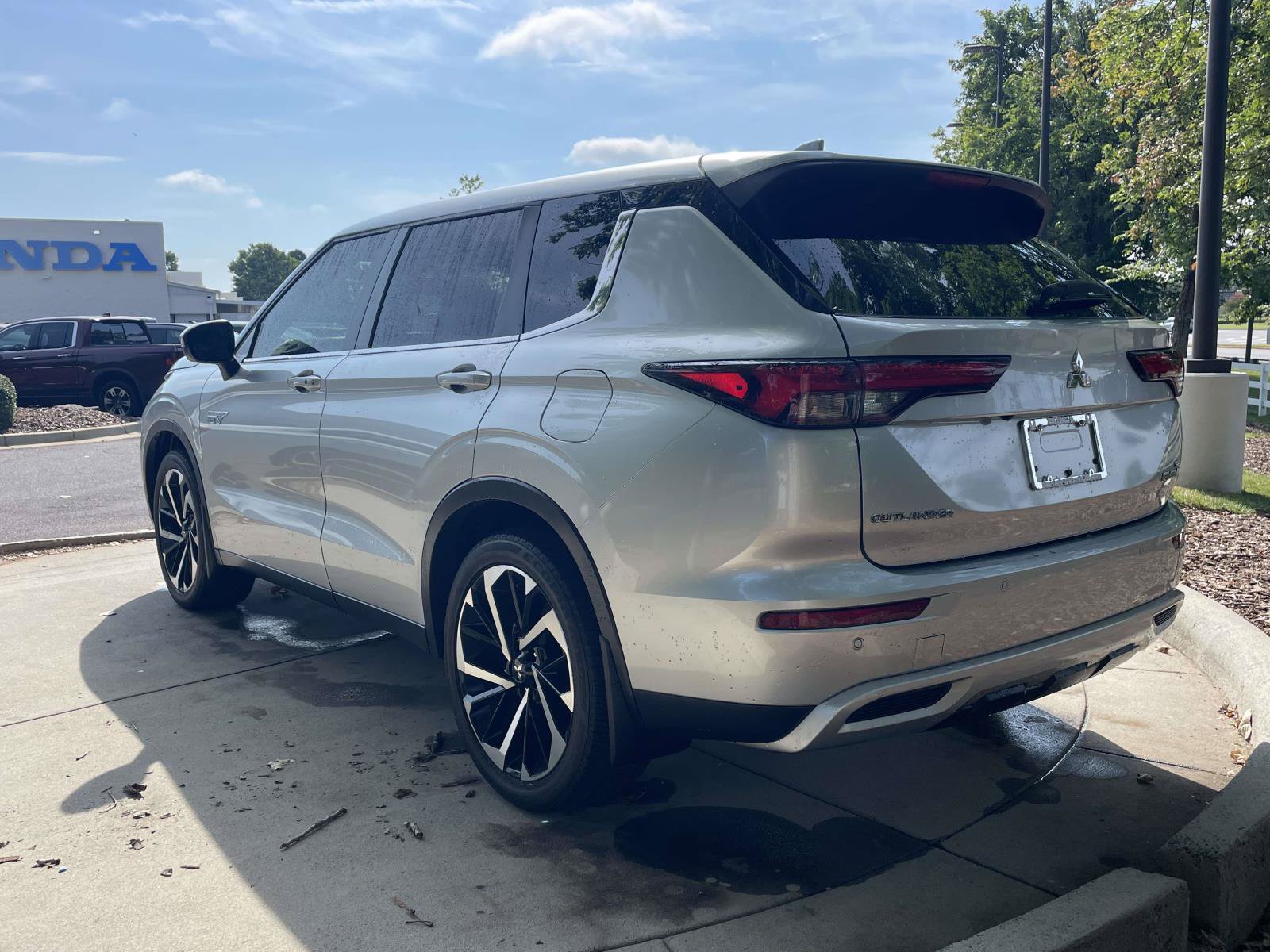 Mitsubishi Outlander Plug-In Hybrid SE