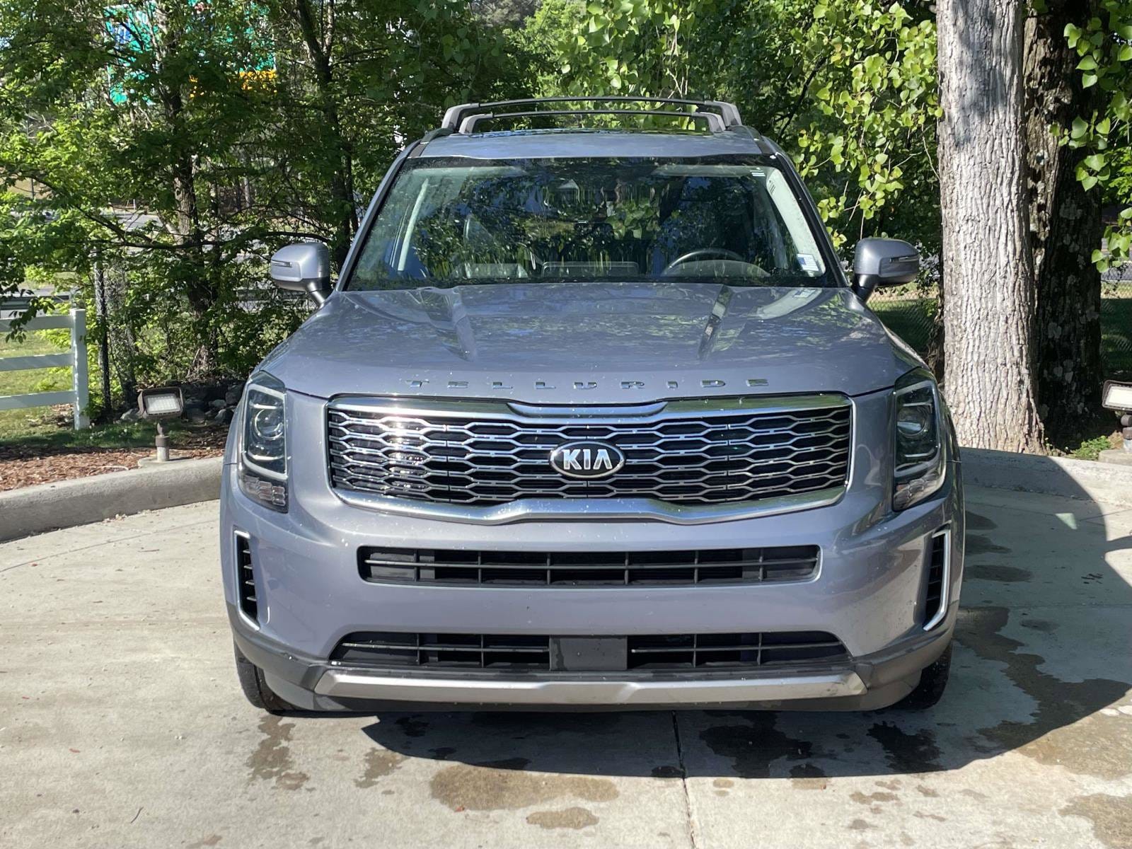 2020 Kia Telluride S photo 2