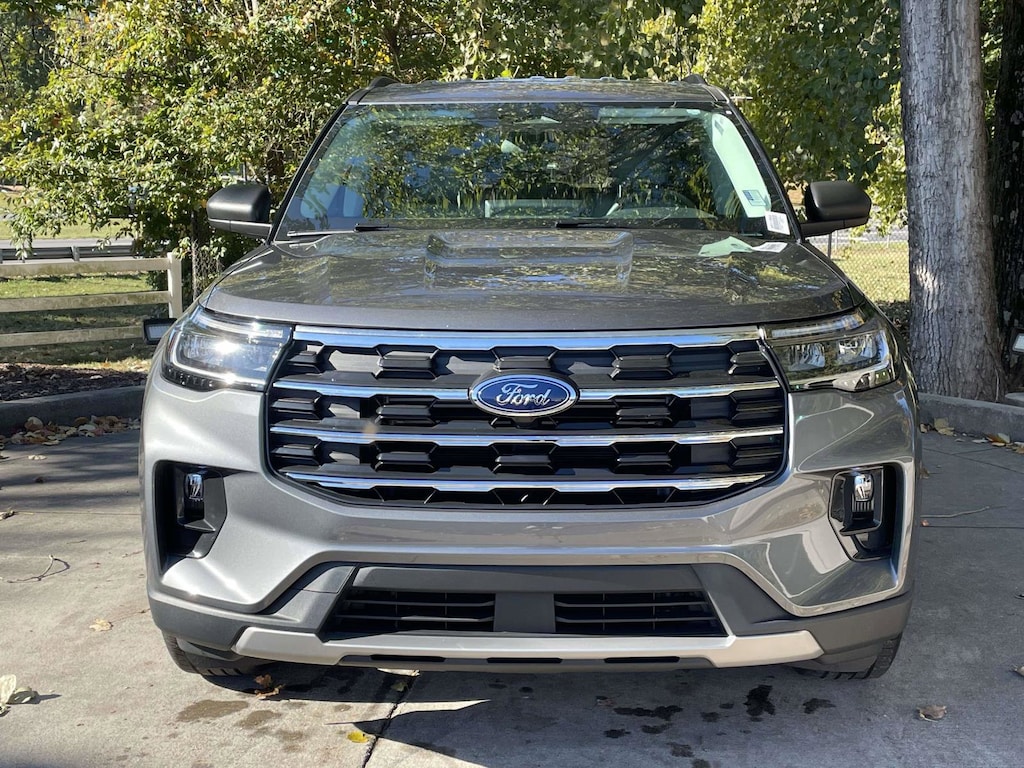 Used 2025 Ford Explorer Active SUV