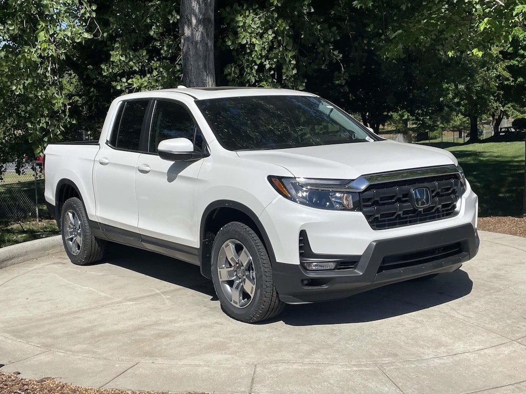 New 2026 Honda Ridgeline RTL Pickup