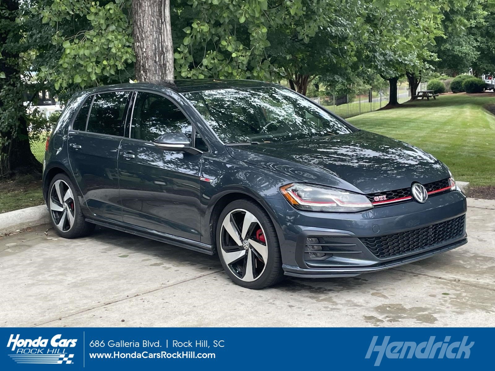 Volkswagen Golf GTI SE