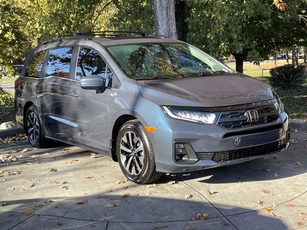 Certified 2026 Honda Odyssey EX-L Minivan