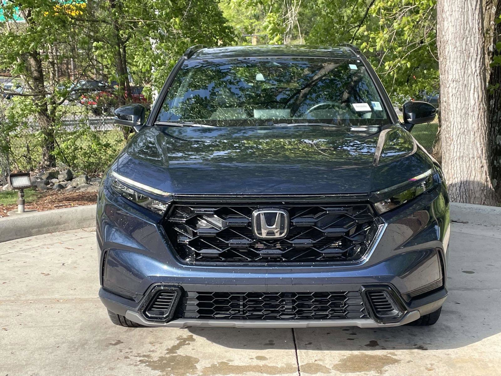 2024 Honda CR-V Hybrid Sport photo 2