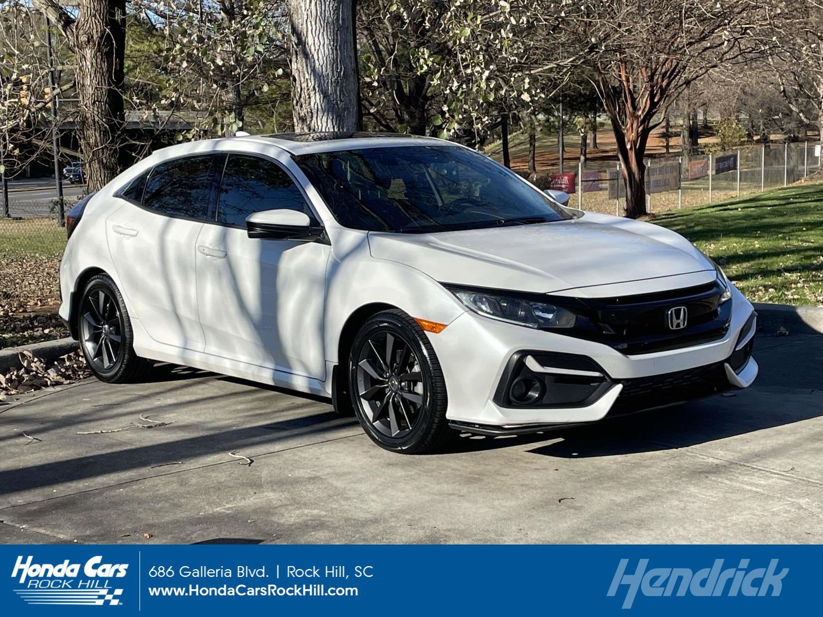 2020 Honda Civic Hatchback EX's photo