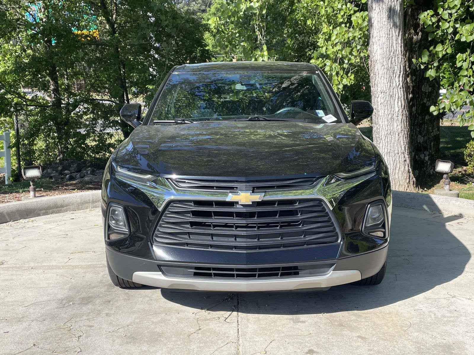 2021 Chevrolet Blazer LT photo 2