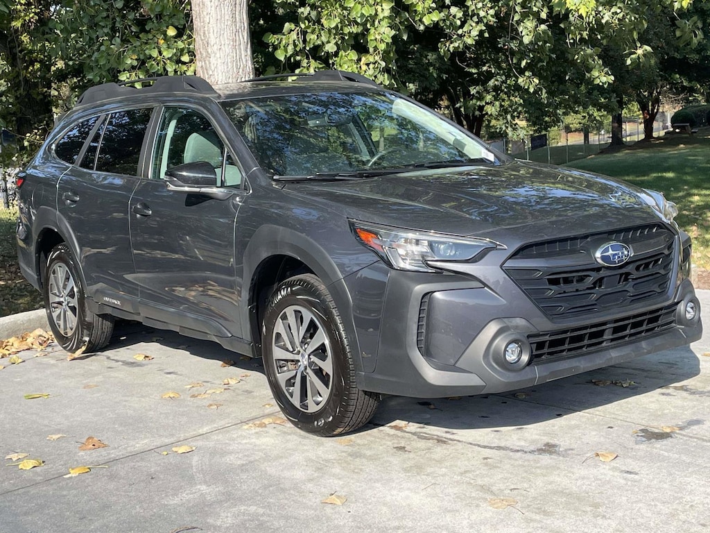 Used 2024 Subaru Outback Premium SUV