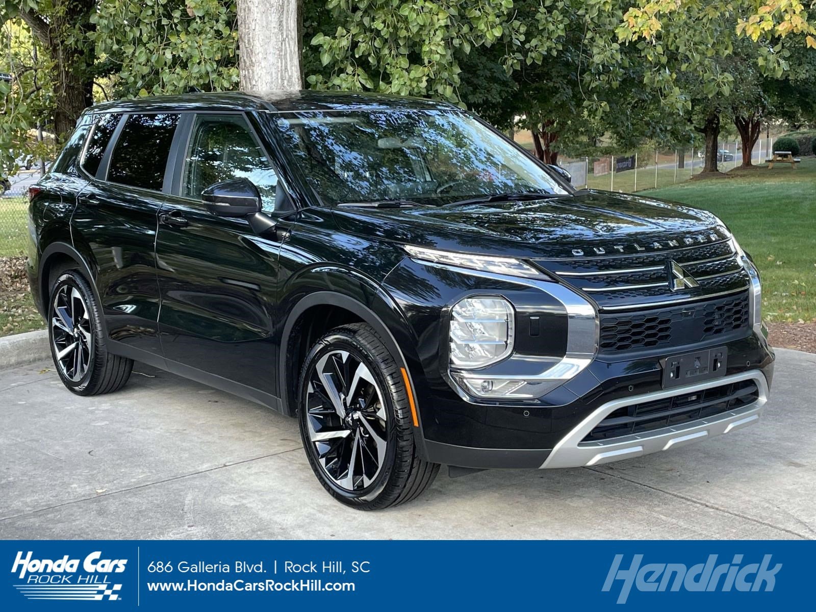 2024 Mitsubishi Outlander SE