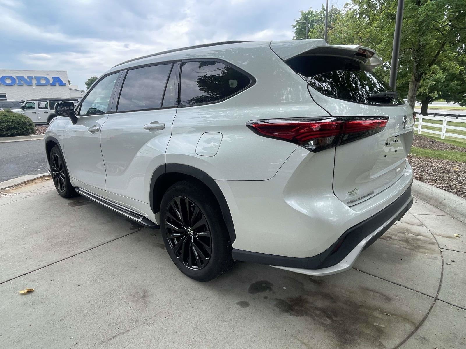 2023 Toyota Highlander XSE