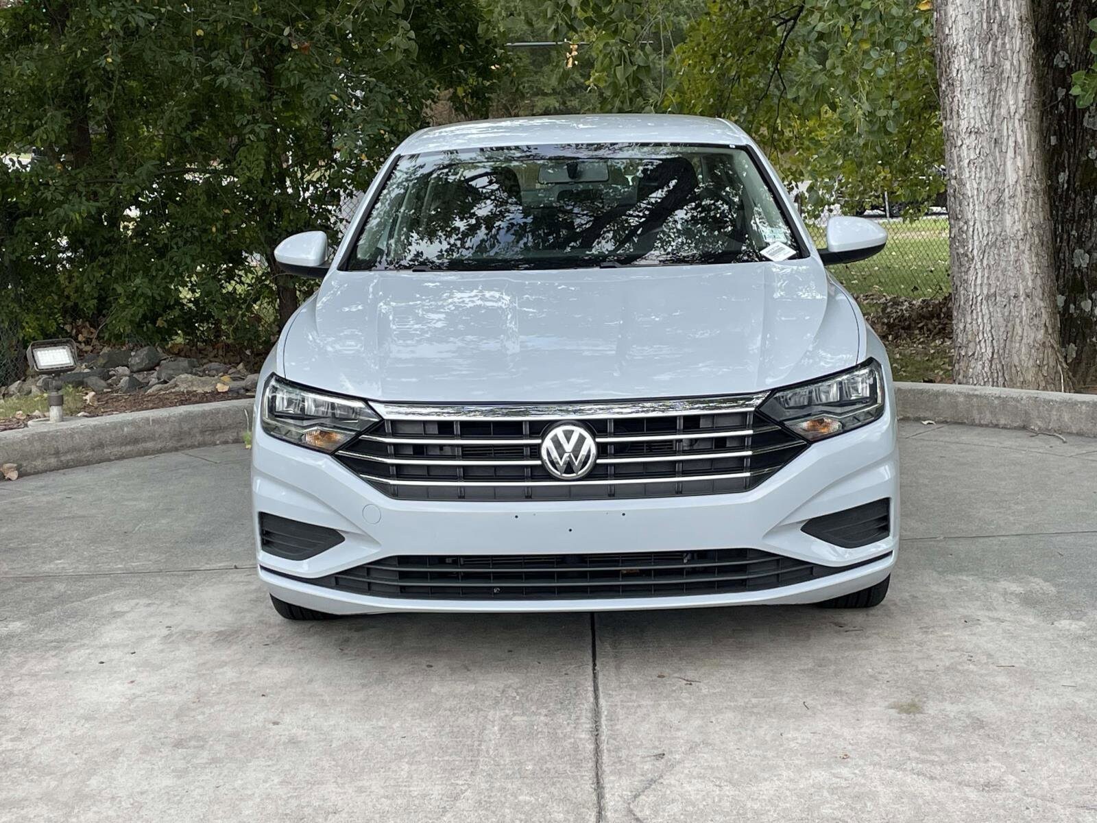 2019 Volkswagen Jetta S photo 2