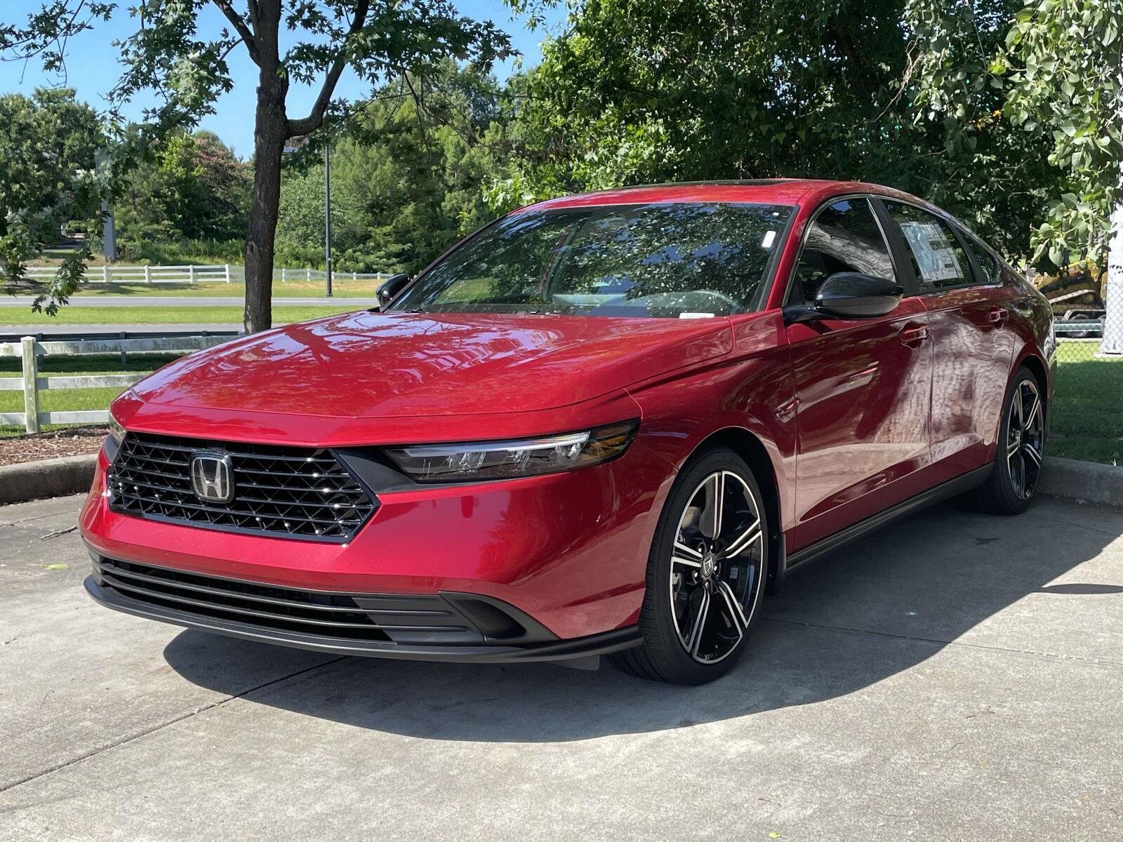 2025 Honda Accord Hybrid Sport photo 3