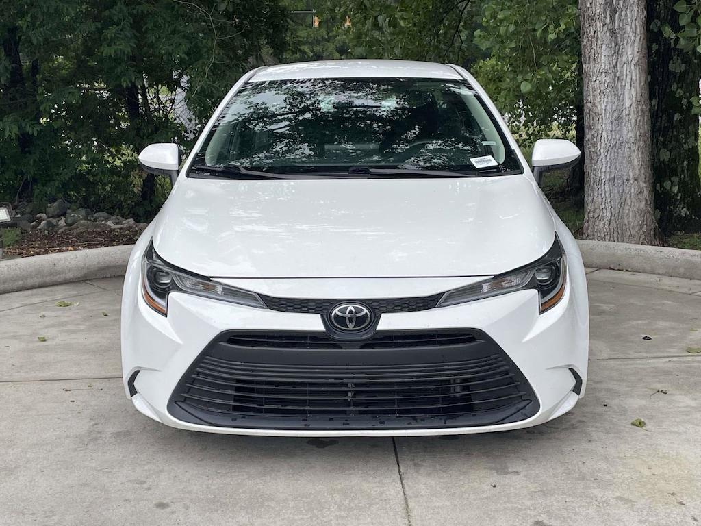 Used 2024 Toyota Corolla LE Sedan
