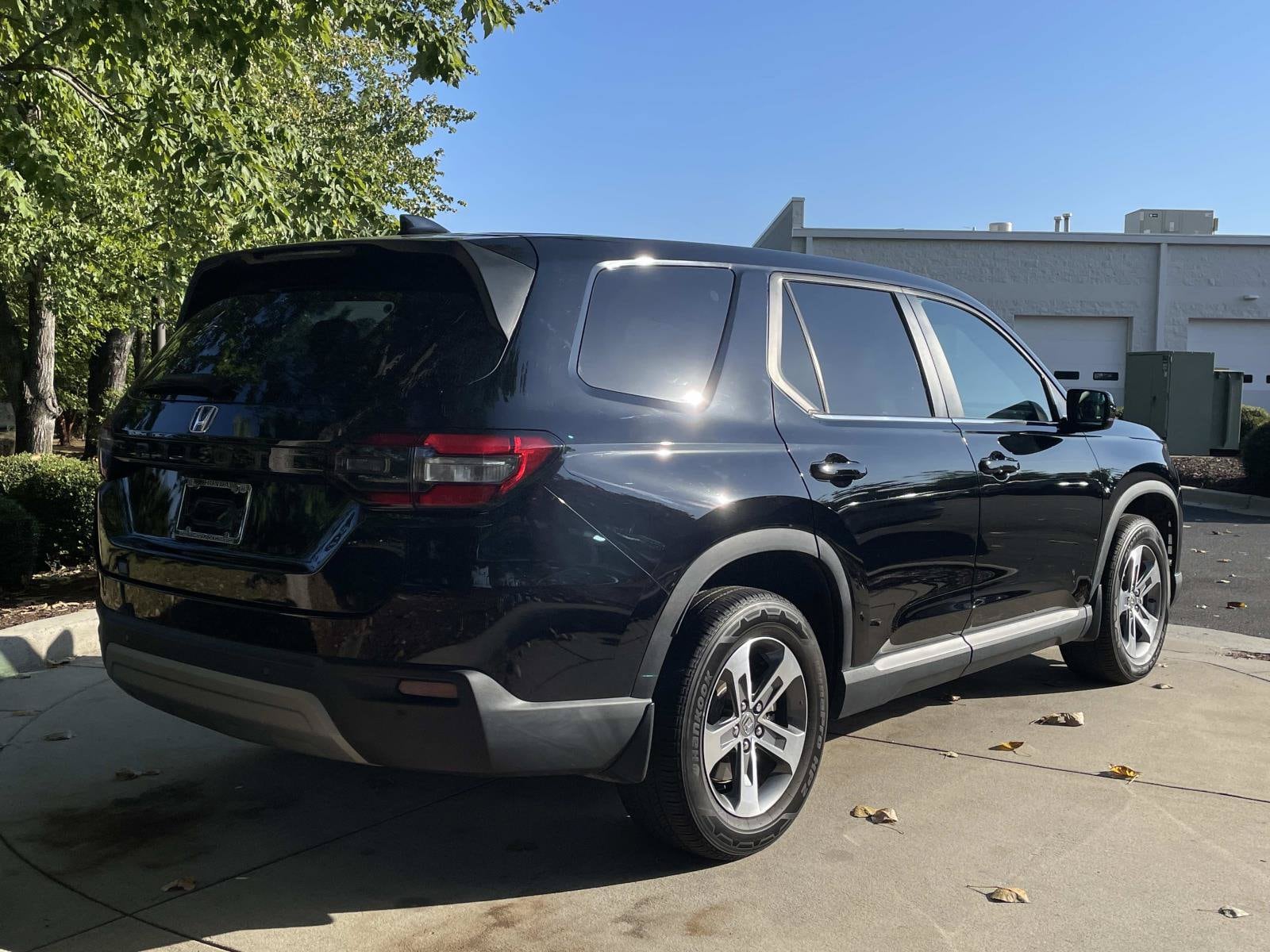 2024 Honda Pilot EX-L 7 Passenger