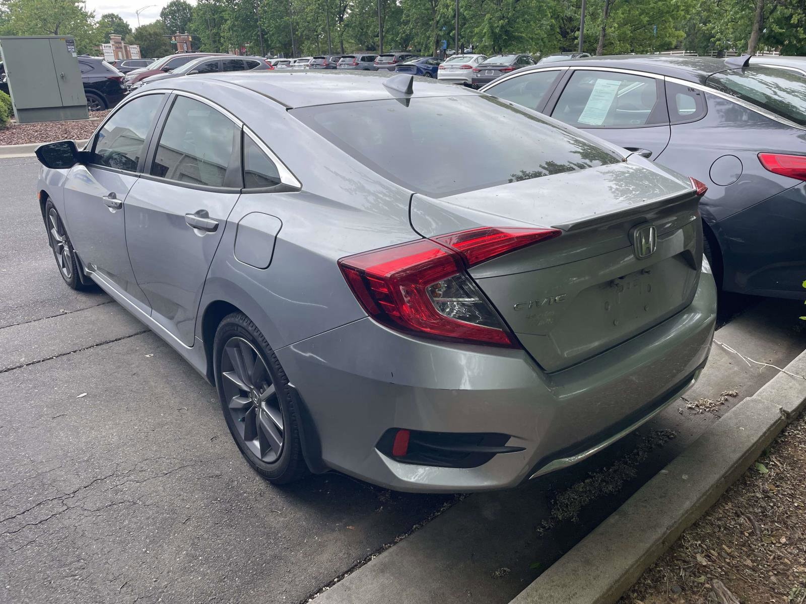 2021 Honda Civic EX photo 4