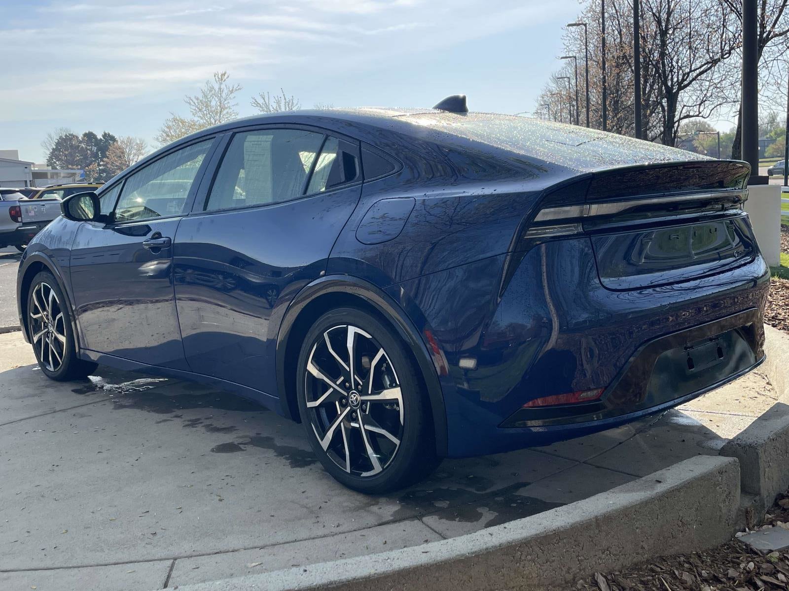 2024 Toyota Prius Prime XSE photo 3