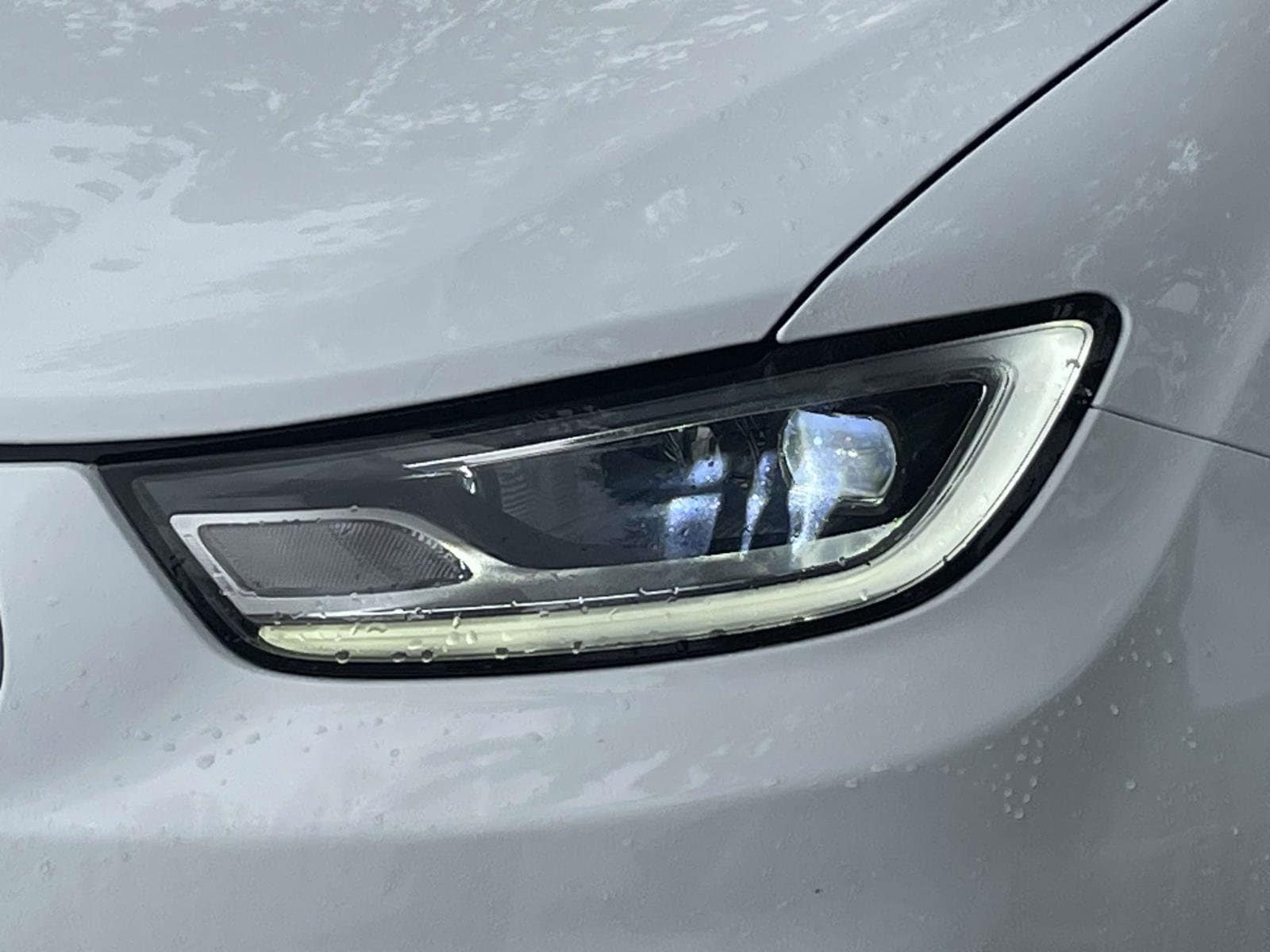 Chrysler Pacifica Touring L