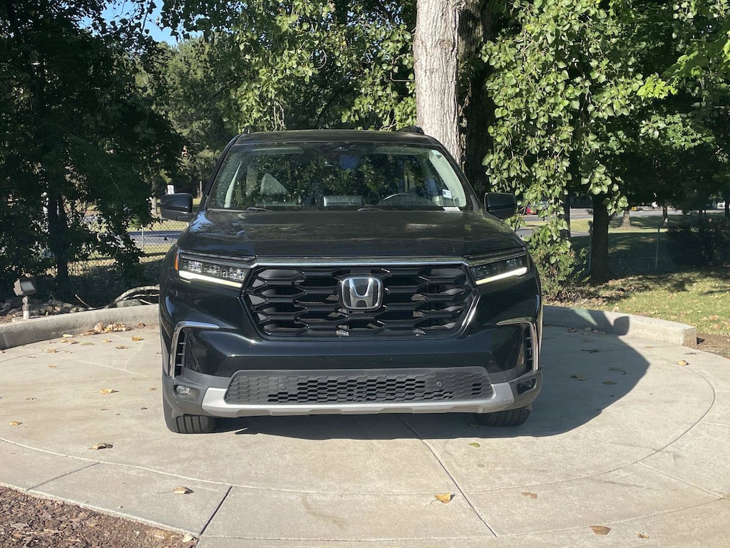 Used 2023 Honda Pilot Touring SUV